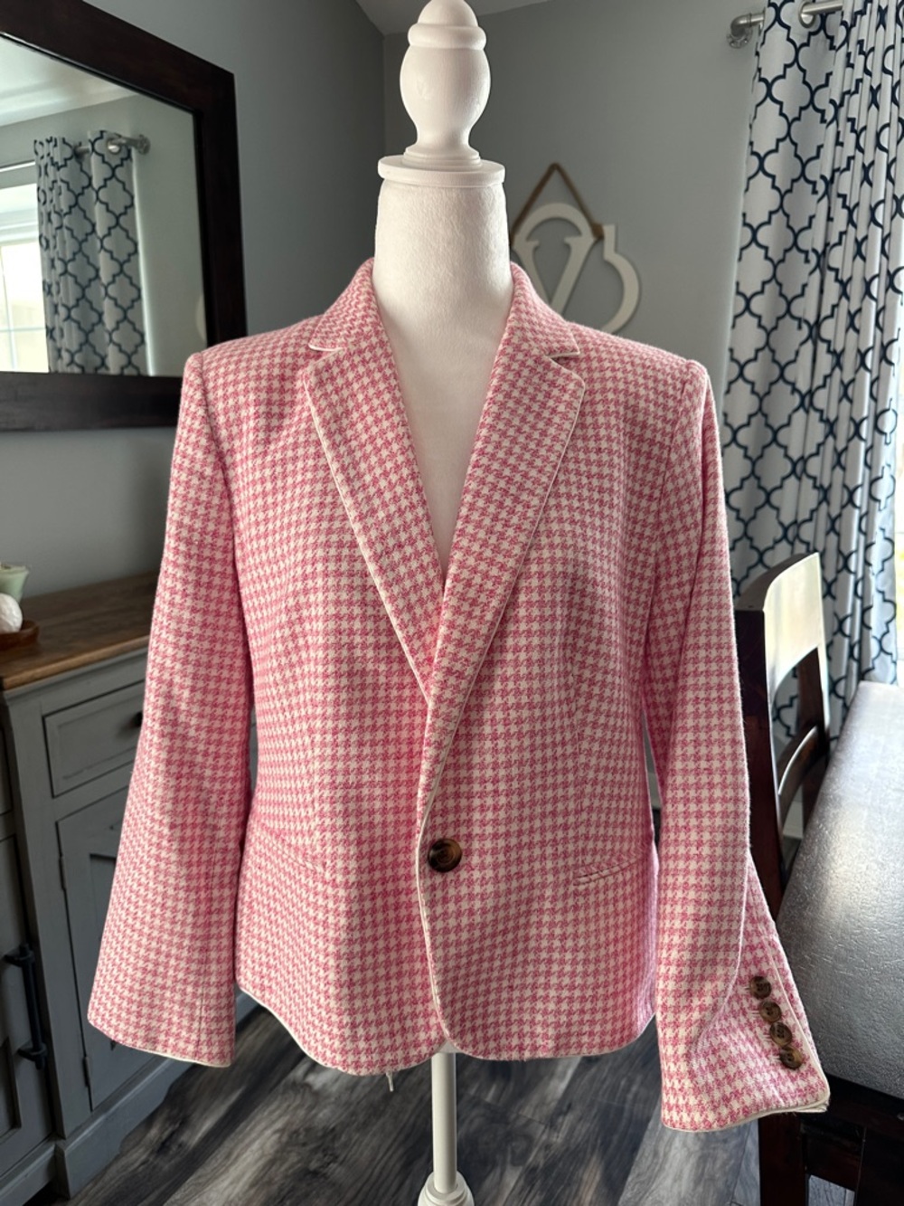 Ann Taylor Pink Houndstooth Blazer